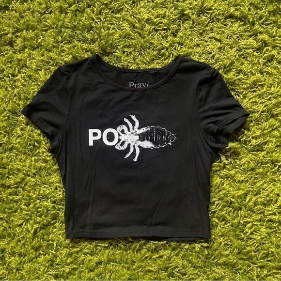 NWOT PRAYING POLICE TSHIRT - Picture 11 of 11